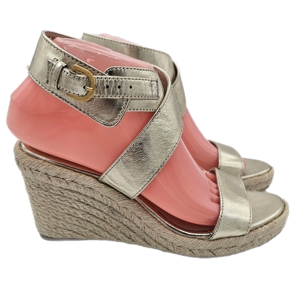 Stuart Weitzman Wedge Sandals Lexia Leather Ankle Strap Shoes Women’s 7 $375 - Picture 1 of 13